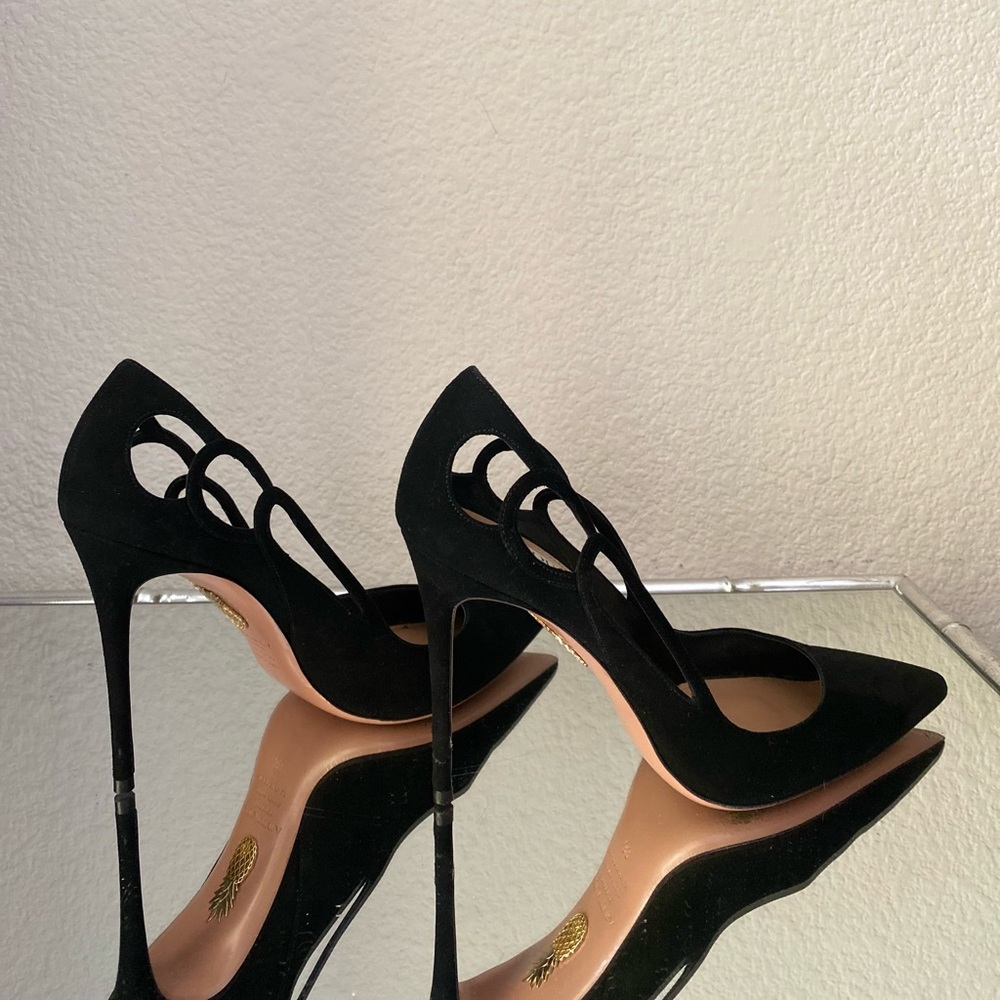 Aquazzura Black Suede Pointed-Toe Stiletto Pumps - Picture 8 of 10